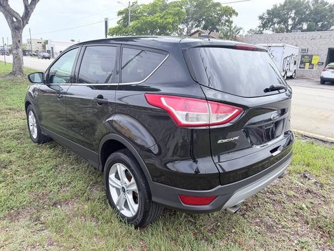 Used 2014 Ford Escape SE FWD image 4