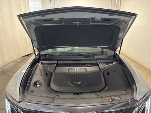 Used 2024 Cadillac Lyriq Sport w/ LPO, Floor Liner Package AWD/4WD image 8