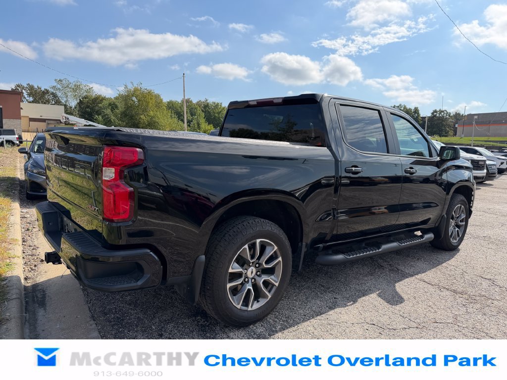 Used 2019 Chevrolet Silverado 1500 RST AWD/4WD image 3