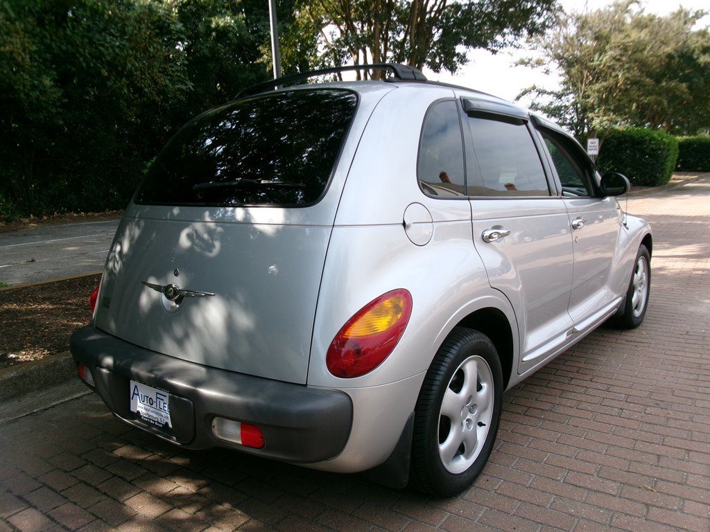 Used 2001 Chrysler PT Cruiser FWD image 8