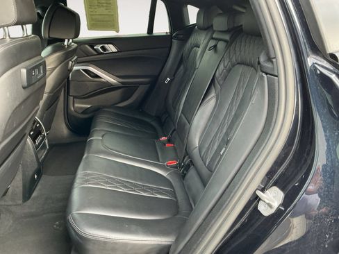 Used 2023 BMW X6 xDrive40i AWD/4WD image 13