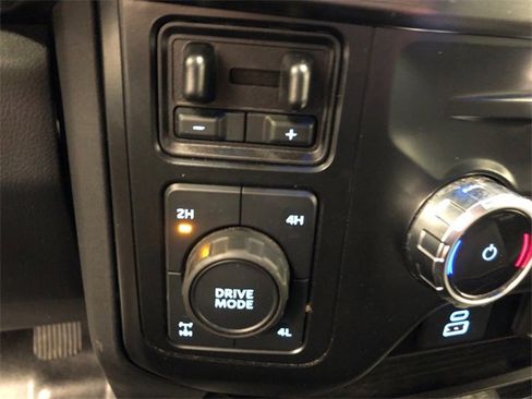 Used 2023 Ford F250 Lariat w/ Camper Package image 23