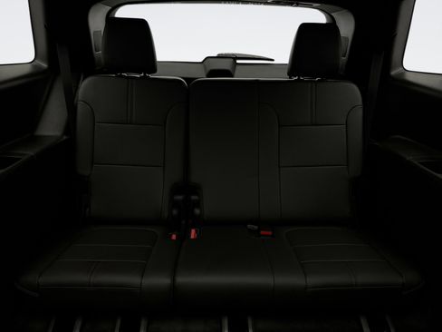 Used 2023 Chevrolet Traverse RS AWD/4WD image 20