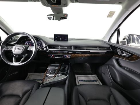 Used 2018 Audi Q7 3.0T Prestige w/ Prestige Package image 31