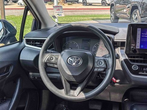 Used 2024 Toyota Corolla LE FWD image 18