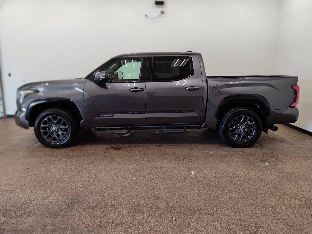 Used 2023 Toyota Tundra Platinum AWD/4WD image 2