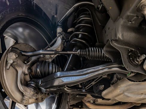 Used 2025 GMC Yukon AT4 w/ AT4 Premium Package image 14