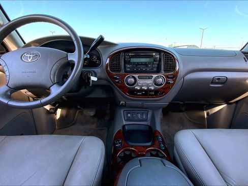 Used 2006 Toyota Sequoia Limited RWD image 14