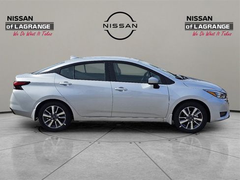 New 2025 Nissan Versa SV w/ Trunk Package image 6