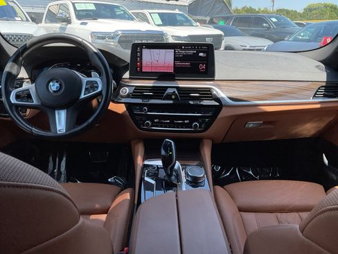 Used 2023 BMW 540i w/ M Sport Package RWD image 14