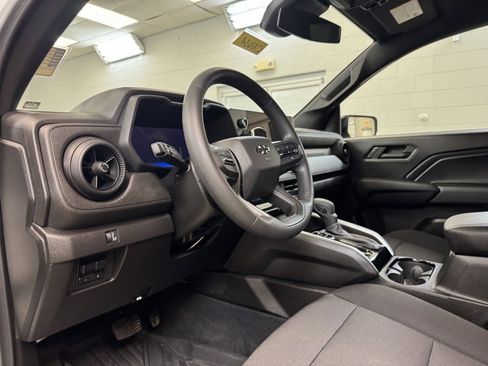 Used 2024 Chevrolet Colorado Trail Boss w/ Advanced Trailering Package image 14