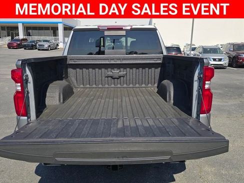 Certified 2023 Chevrolet Silverado 1500 RST AWD/4WD image 18