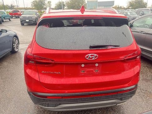 Used 2023 Hyundai Santa Fe SEL image 4