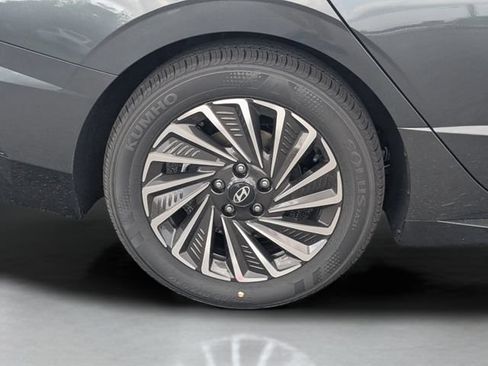 New 2026 Hyundai Sonata Limited FWD image 37