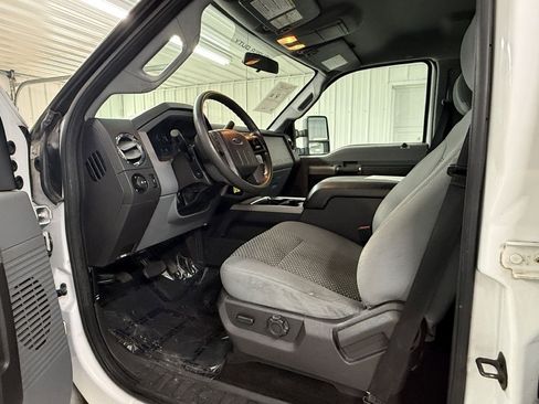 Used 2013 Ford F250 XLT w/ XLT Value Pkg image 11