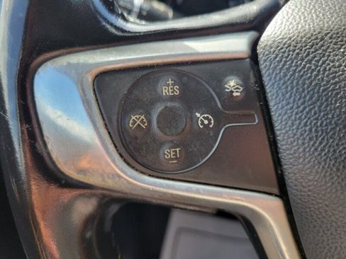 Used 2021 GMC Acadia SLT w/ Elevation Edition FWD image 18