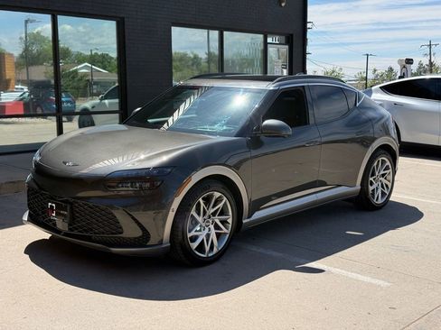 Used 2023 Genesis GV60 Advanced AWD/4WD image 18