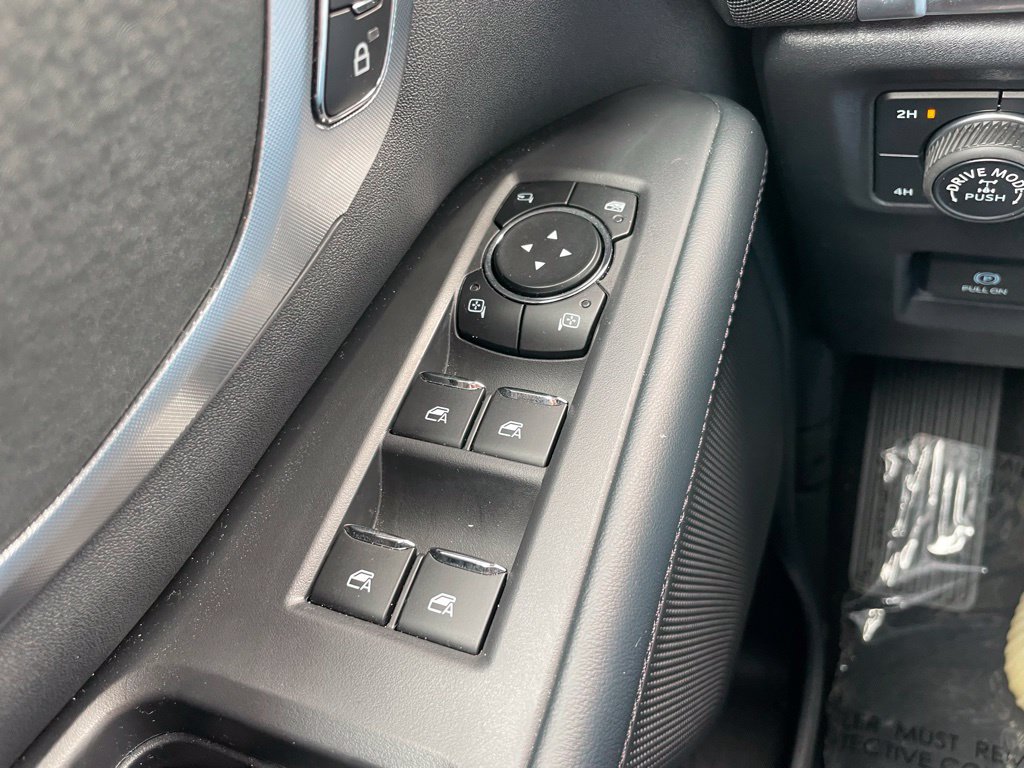 Used 2025 Ford Expedition Tremor AWD/4WD image 31