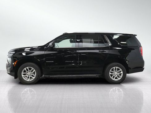 Used 2025 Chevrolet Tahoe LT AWD/4WD image 2
