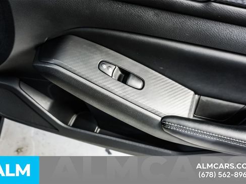 Used 2025 Nissan Altima 2.5 SV FWD image 42