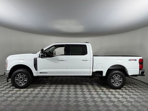 Used 2024 Ford F250 Lariat image 9