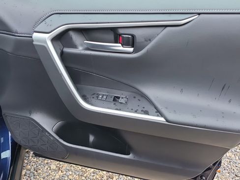 Certified 2025 Toyota RAV4 Limited image 19