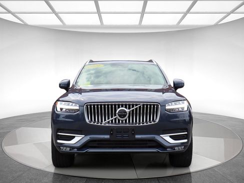 Used 2021 Volvo XC90 T6 Inscription image 2