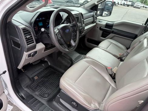 Used 2017 Ford F250 XL w/ Power Equipment Group RWD image 14