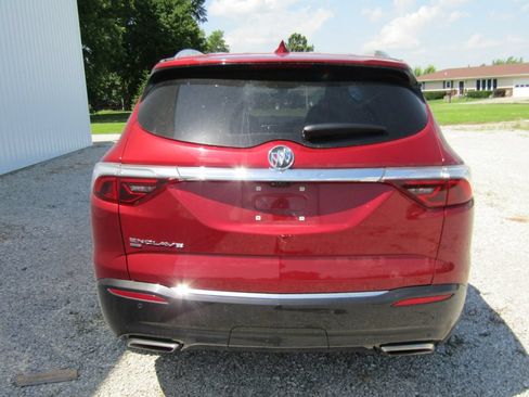 Used 2024 Buick Enclave Essence w/ Technology Package AWD/4WD image 4