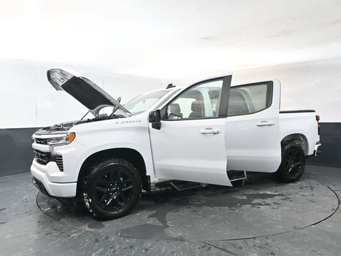 Certified 2022 Chevrolet Silverado 1500 RST image 26