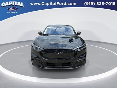 Certified 2025 Ford Mustang Mach-E Premium RWD image 3
