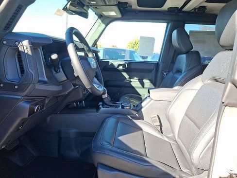 New 2025 Ford Bronco Badlands AWD/4WD image 6