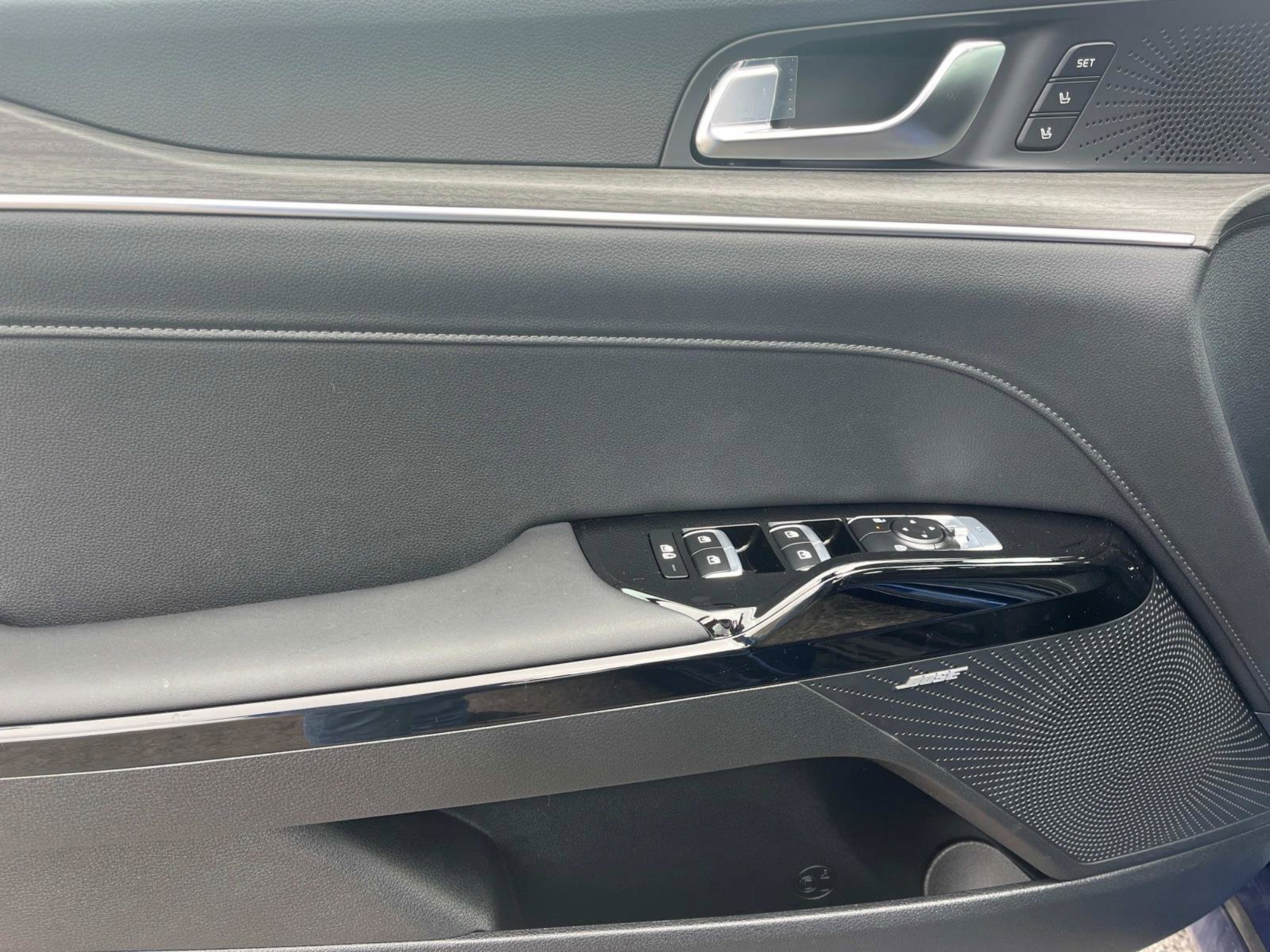 New 2025 Kia K5 EX FWD image 18