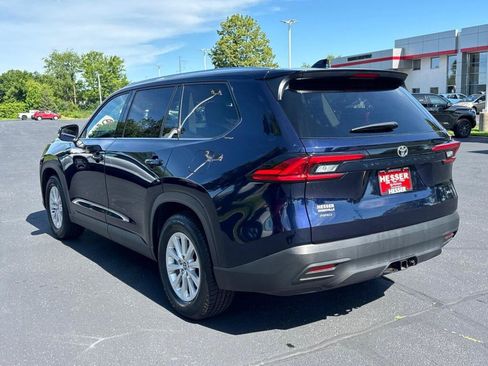 Certified 2024 Toyota Grand Highlander AWD image 3