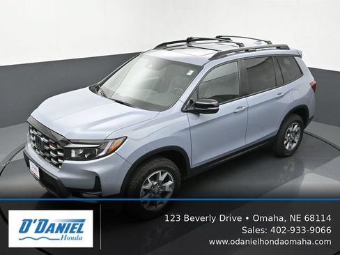 Used 2023 Honda Passport TrailSport image 16