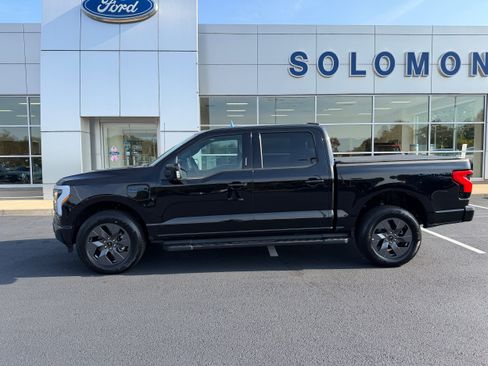 Certified 2024 Ford F150 Lightning Lariat image 9