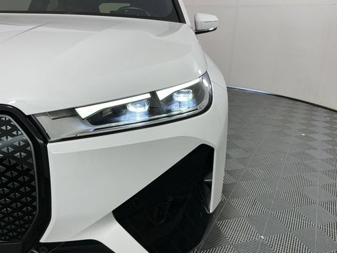 Certified 2023 BMW iX xDrive50 w/ Sport Package AWD/4WD image 8