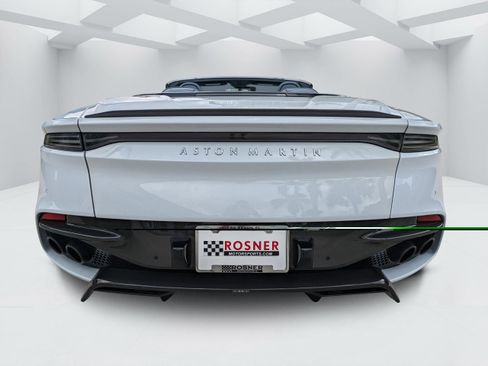 Used 2020 Aston Martin DBS Superleggera Volante RWD image 4