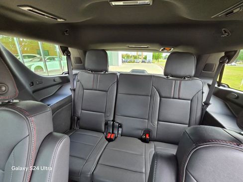 Used 2024 Chevrolet Tahoe RST w/ Luxury Package image 16