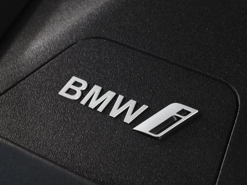 Used 2024 BMW i4 M50 image 32