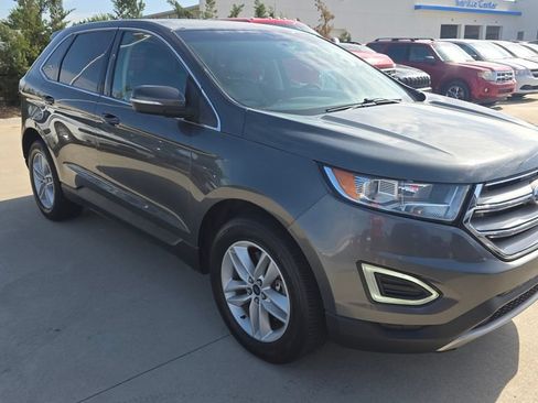 Used 2017 Ford Edge SEL w/ Equipment Group 201A AWD/4WD image 7