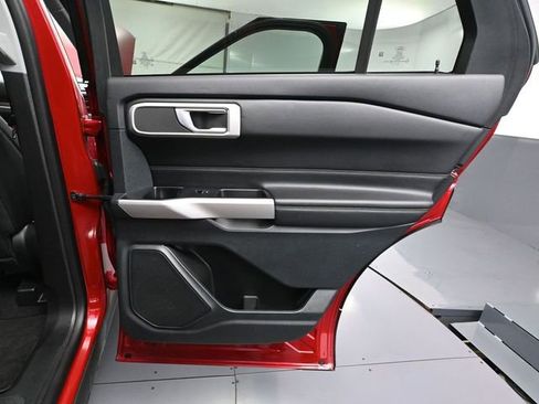 Used 2023 Ford Explorer XLT w/ Equipment Group 202A image 45