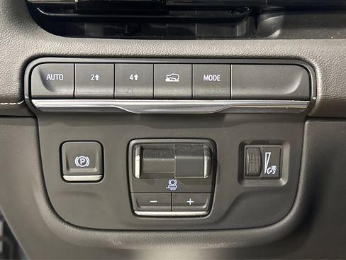 Used 2024 Cadillac Escalade Sport image 23