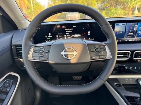 New 2026 Nissan Sentra SL FWD image 14