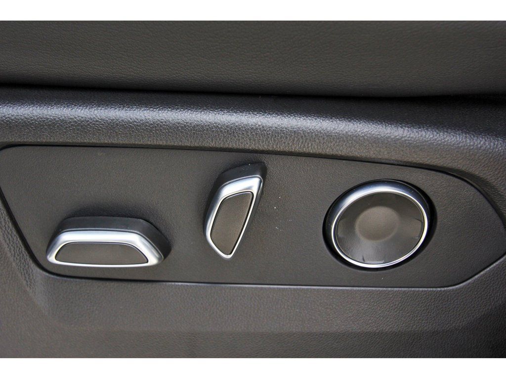 New 2027 Cadillac Escalade ESV Luxury RWD image 23