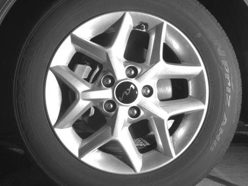 Used 2025 Kia Soul LX w/ LX Technology Package image 12