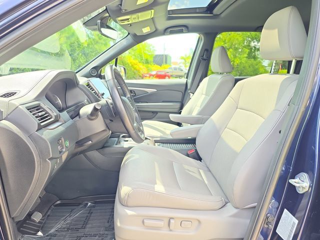 Used 2023 Honda Passport EX-L image 17