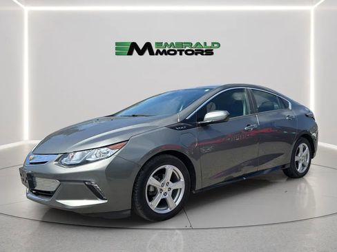 Used 2017 Chevrolet Volt LT FWD image 1