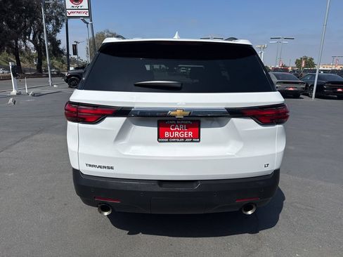 Used 2023 Chevrolet Traverse LT FWD image 6