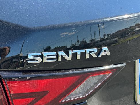 Used 2025 Nissan Sentra SV FWD image 24